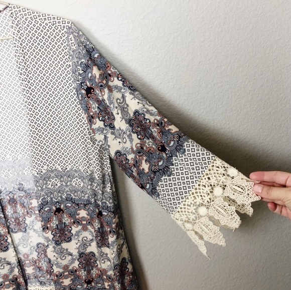 Kori Paisley & Crochet Kimono Cardigan - Picture 2 of 5